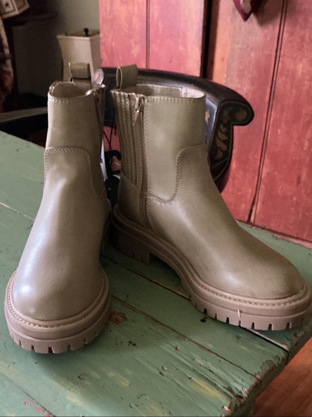 Time and Tru Women’s Tan Chelsea Lug Sole Ankle Boots - NWT
